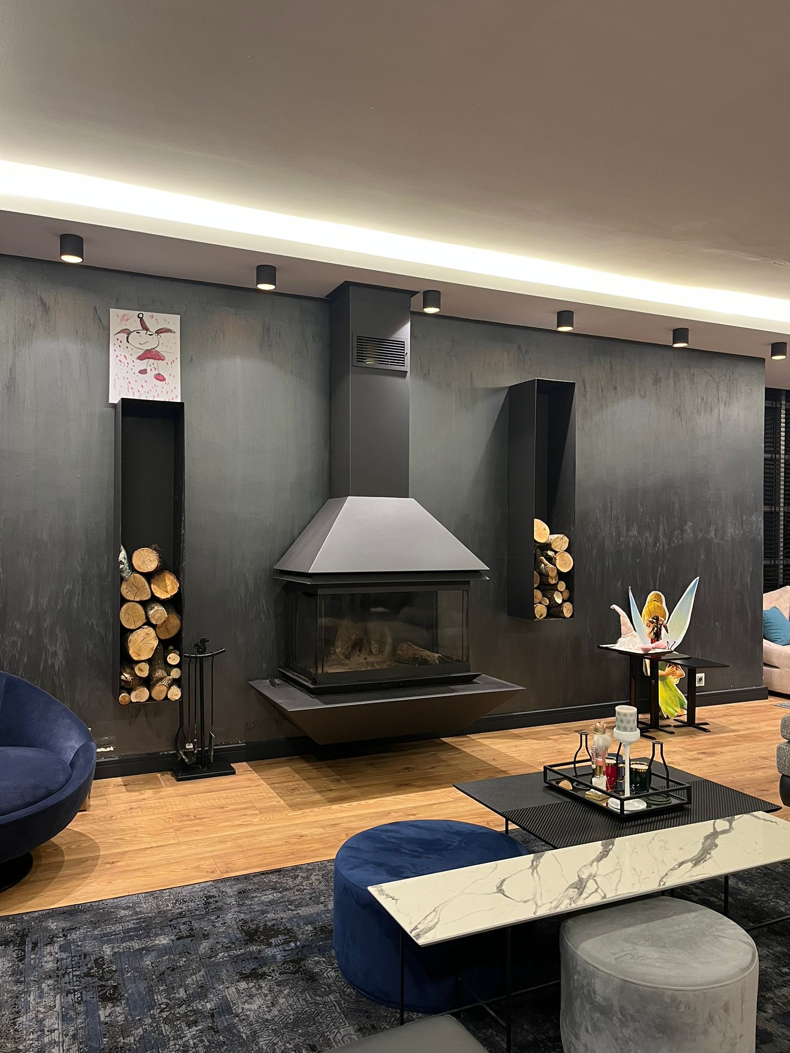 ASMA SALON ŞÖMİNESİ ÜÇ TARAFI CAMLI